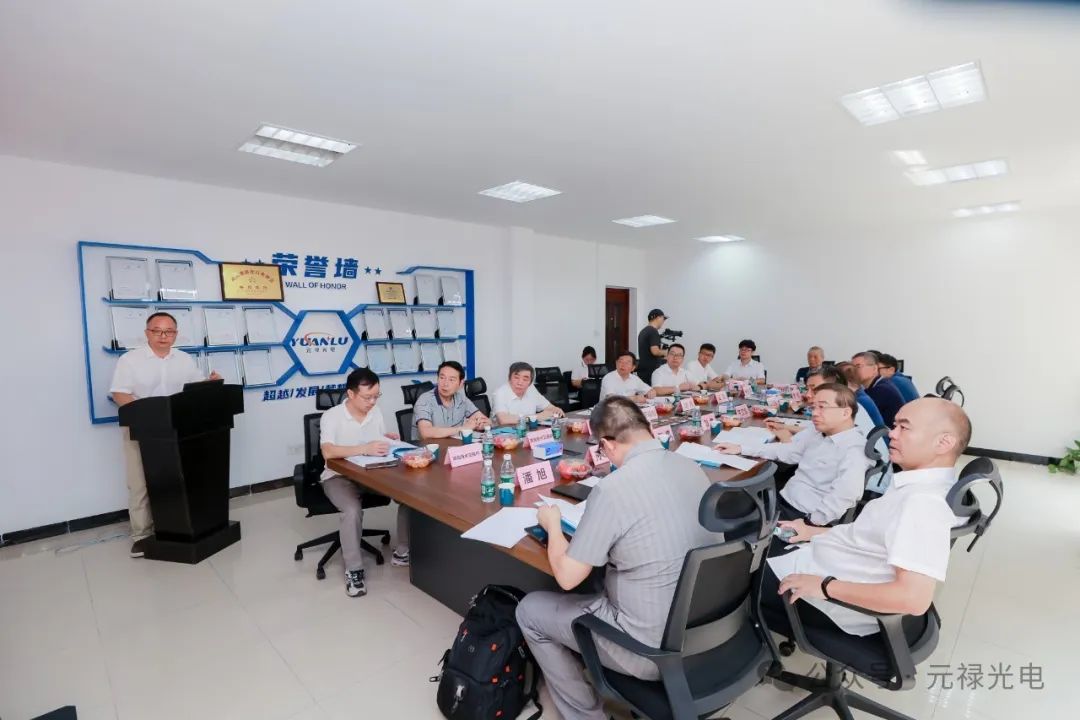 1729747879586964.jpg 1729747879586964.jpg