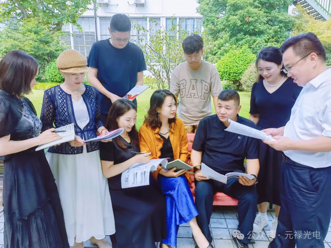 1729751239673350.png 1729751239673350.png